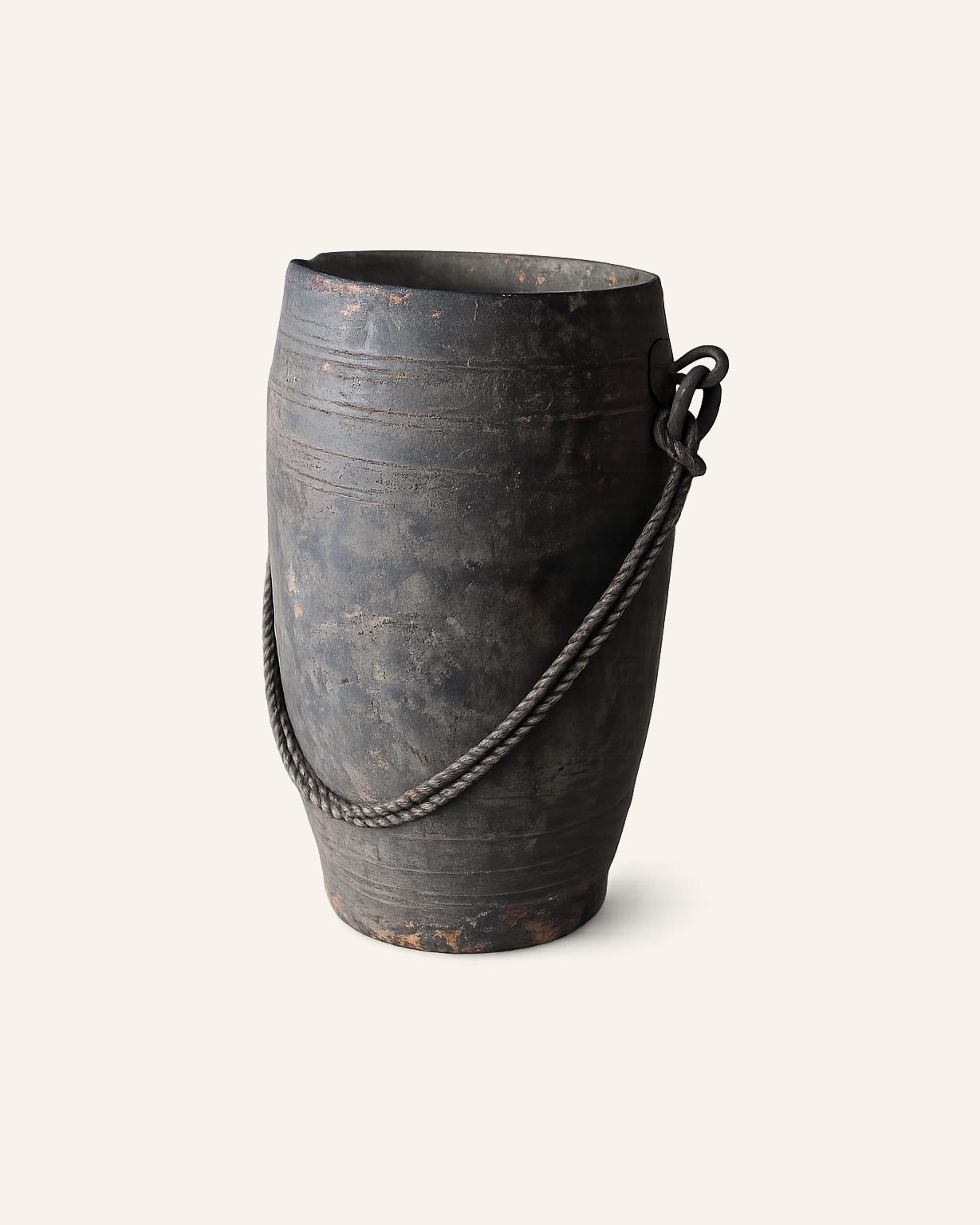 Authentieke houten draagpot met koord, Hoffz, bij Mahieu&Merckx