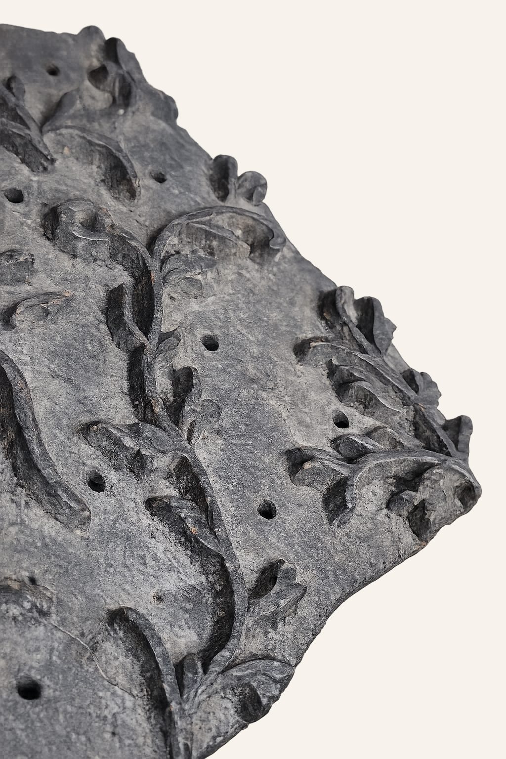 Uniek houten drukblok met abstract reliëf, detail 3