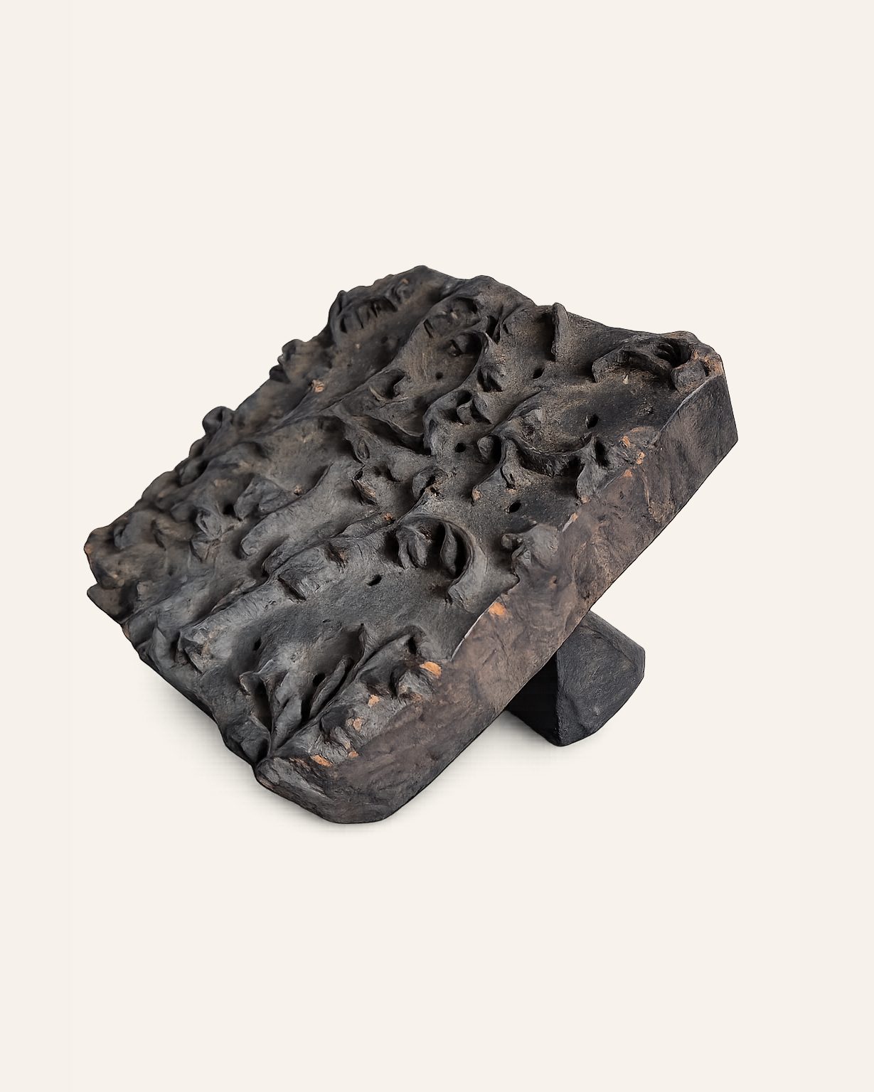 Uniek houten drukblok met abstract reliëf, Hoffz, bij Mahieu&Merckx
