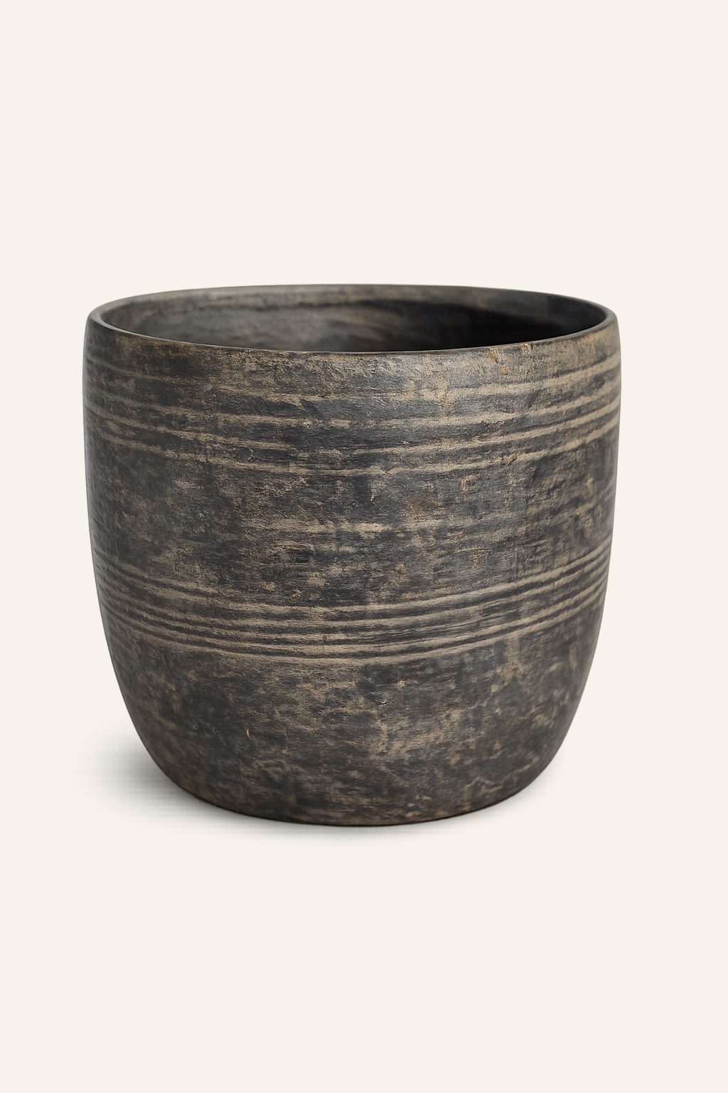 Rustieke houten pot, detail 3