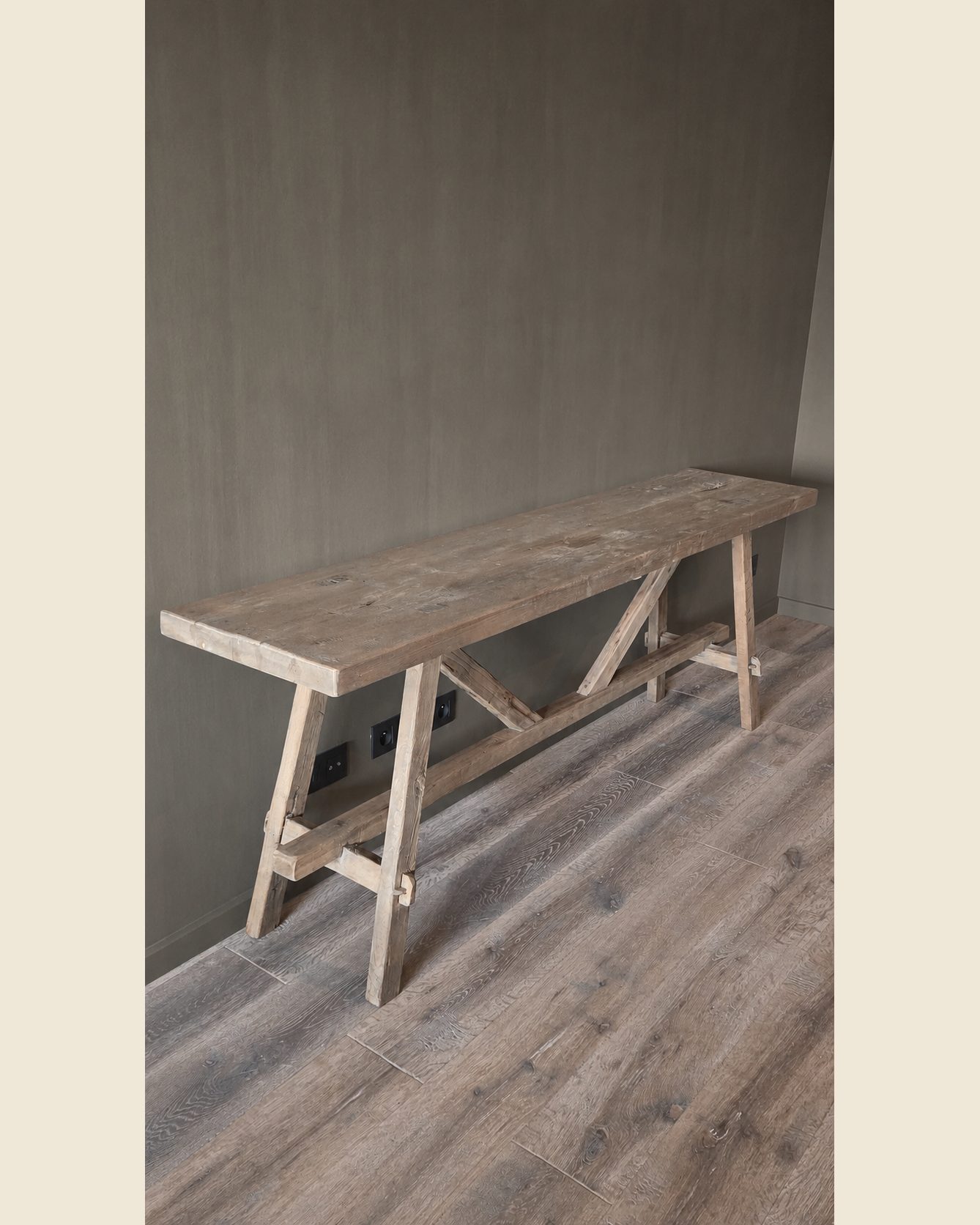 Sidetable Cross, Hoffz, bij Mahieu&Merckx