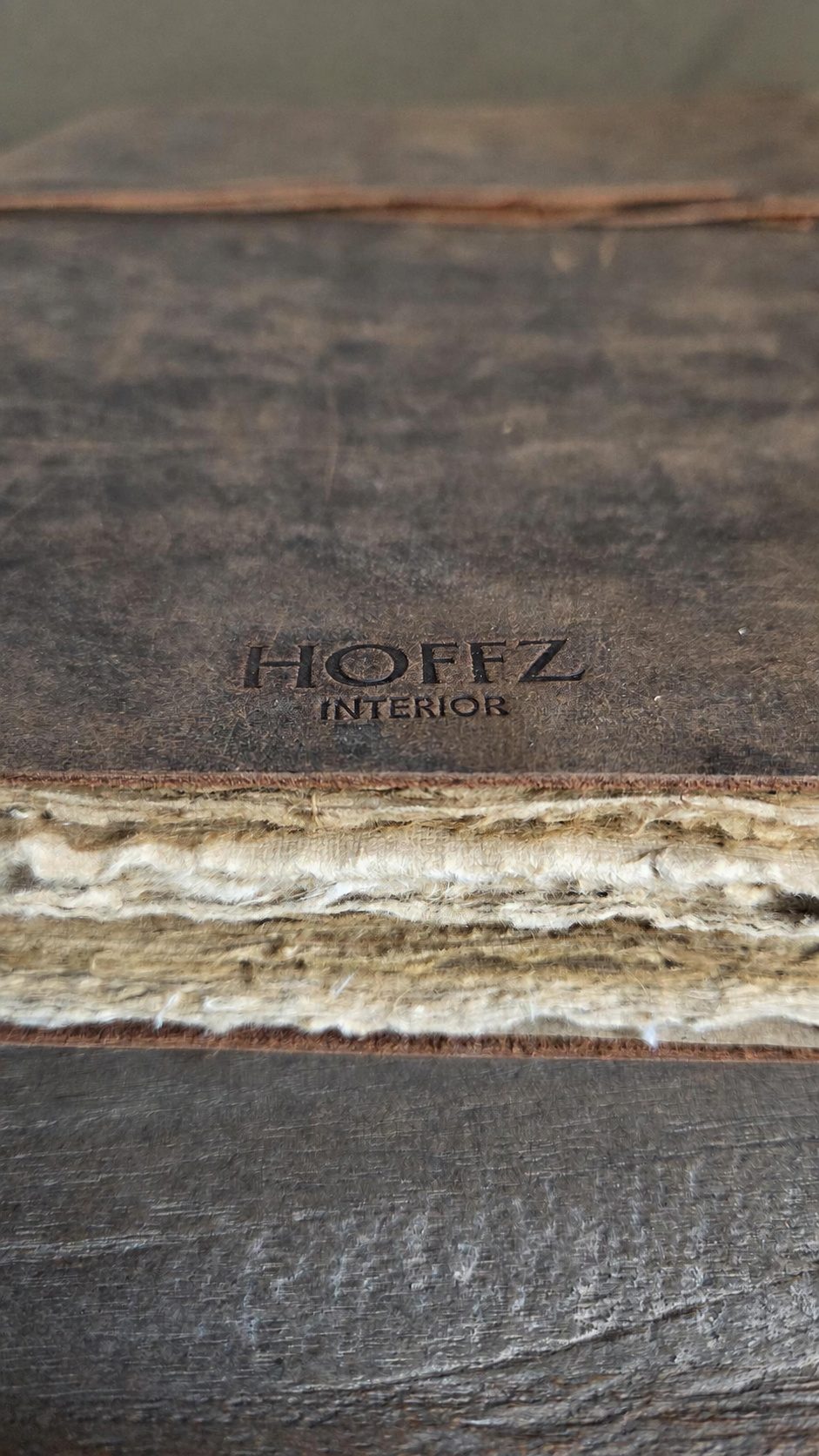 Lederen notitieboek, detail 3