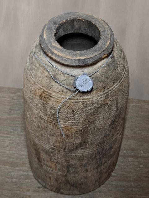 Originele houten kruik, detail 2