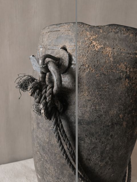 Authentieke houten draagpot met koord, detail 3