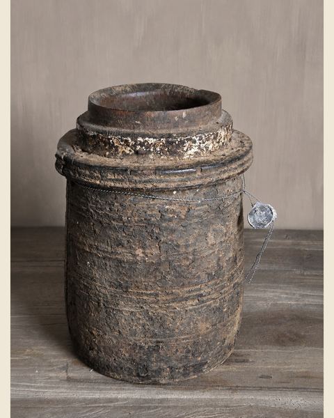 Authentieke oude houten pot, Hoffz, bij Mahieu&Merckx