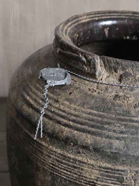 Authentieke oude pot, detail 3