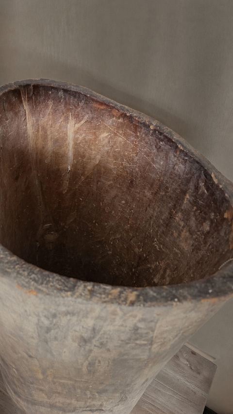 Oud houten vloerobject, detail 3