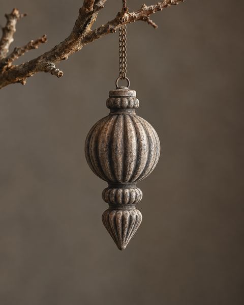 Kerstbal tweelaags eikennoot camel velvet, Luksa, bij Mahieu&Merckx