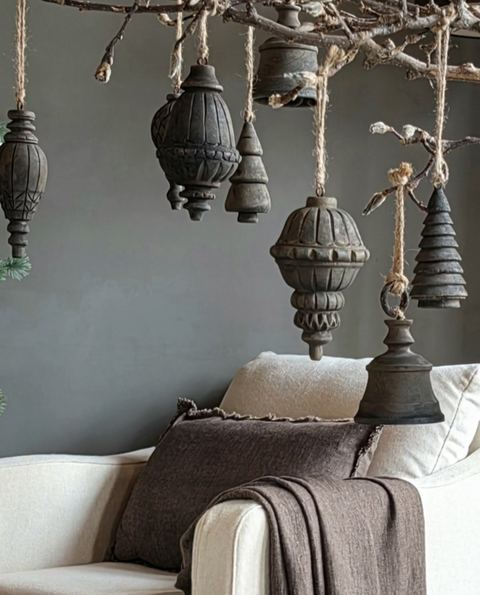Houten kerstklos Carol 01, detail 2