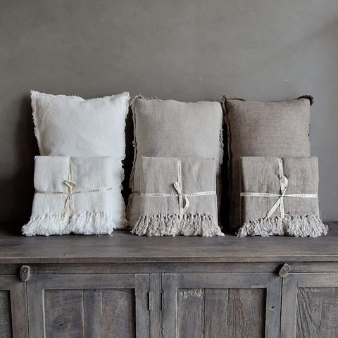 Sierkussen Azra Beige, detail 3