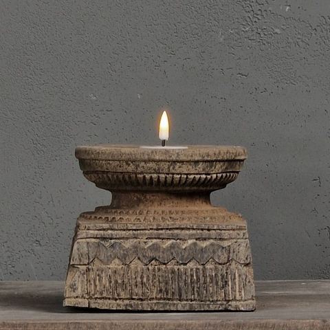 Kandelaar Jingga, detail 2