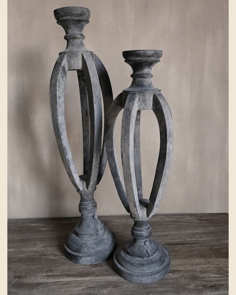 Set van 2 grote houten kandelaars, PMR, bij Mahieu&Merckx