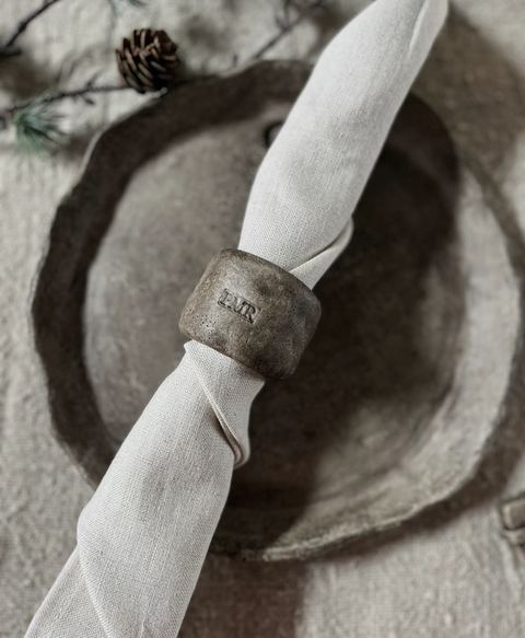 Servetring van beton, detail 2