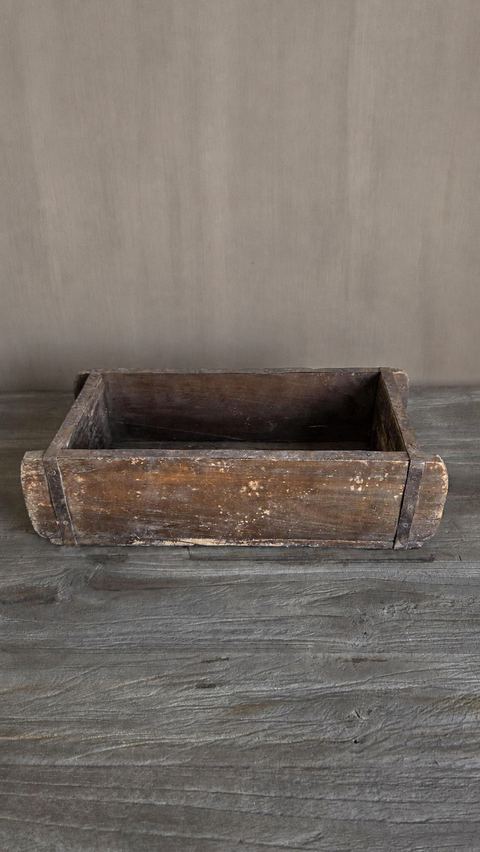 Authentieke houten baksteenmal, detail 3