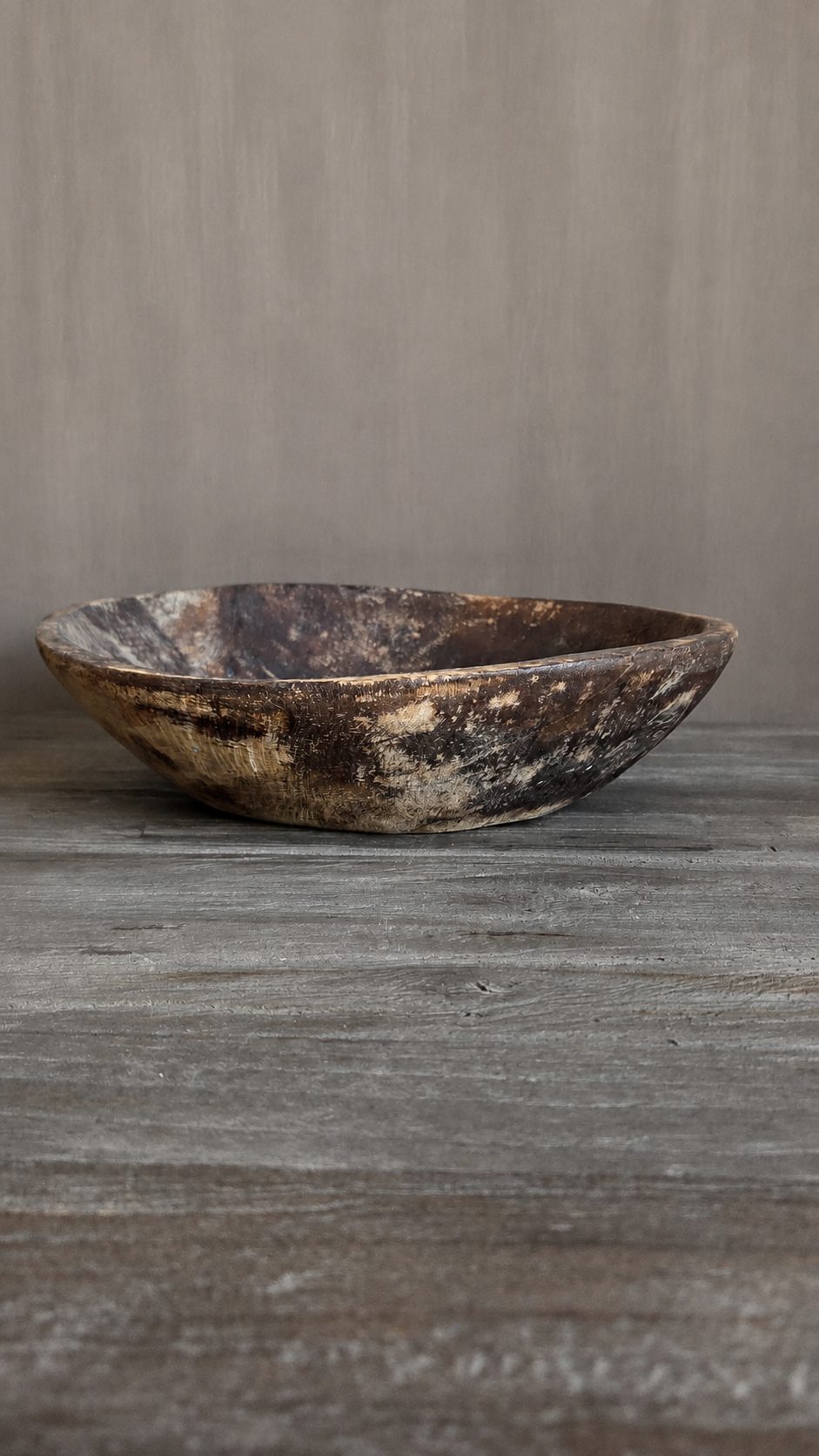 Ronde houten schaal, detail 3