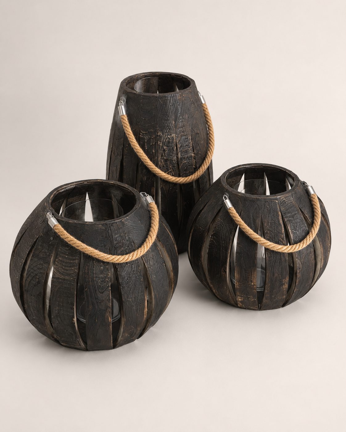 Set van 3 houten lantaarns met touwgreep, detail 2