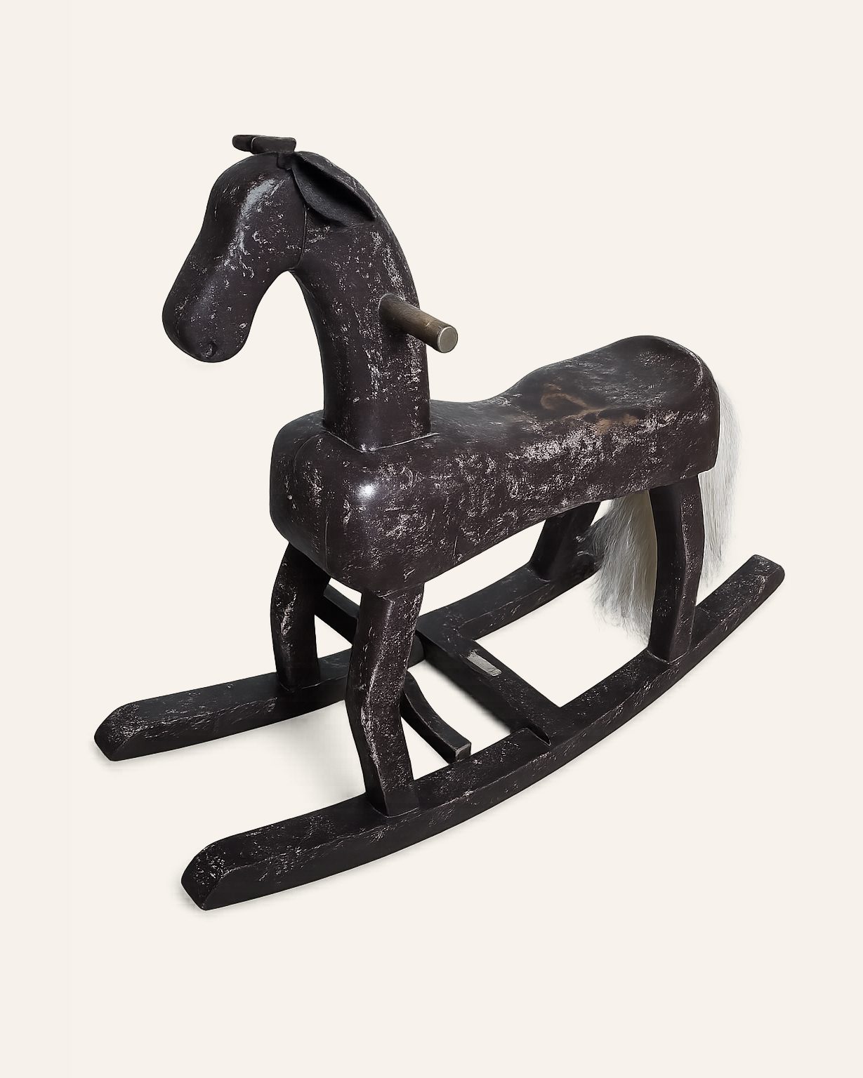 Vintage houten schommelpaard van Flamant, Atelierselectie, bij Mahieu&Merckx