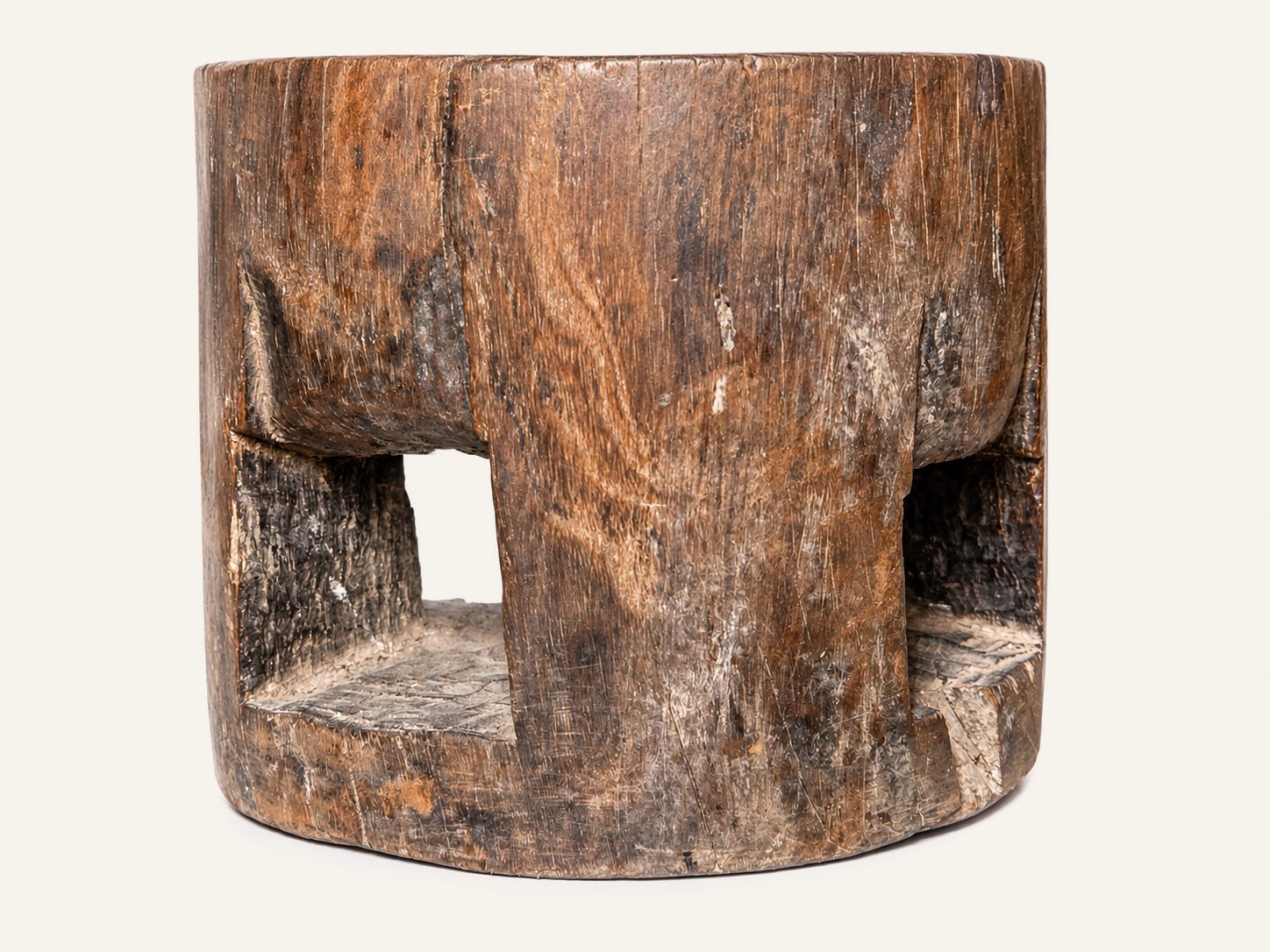 Authentieke houten vijzelpot, detail 3