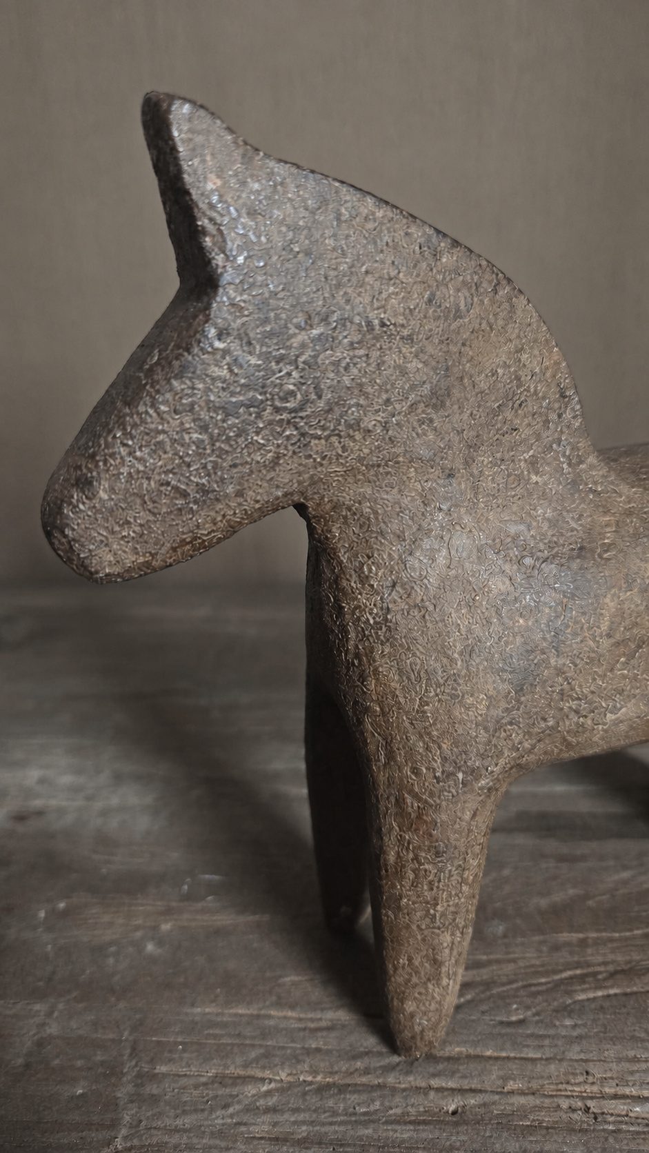 Decoratief paard in metaal, detail 3